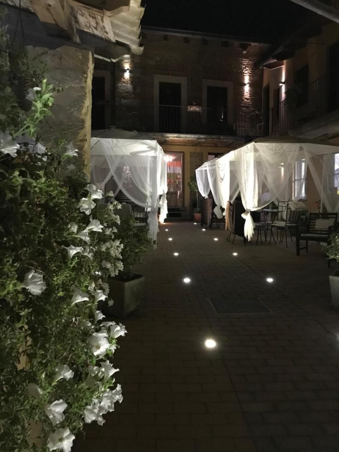 Locanda Il Cortile Vignale Buitenkant foto